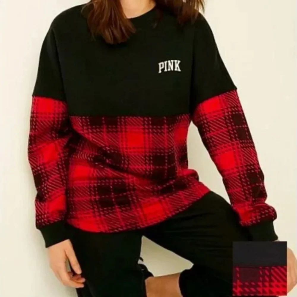 PINK VS Varsity Crewneck Sweatshirt Pure Black Plaid NWT - Picture 1 of 7
